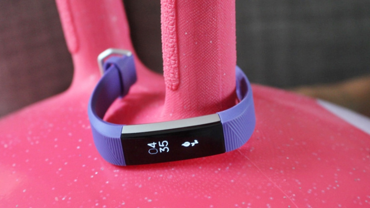 how-do-i-reset-fitbit