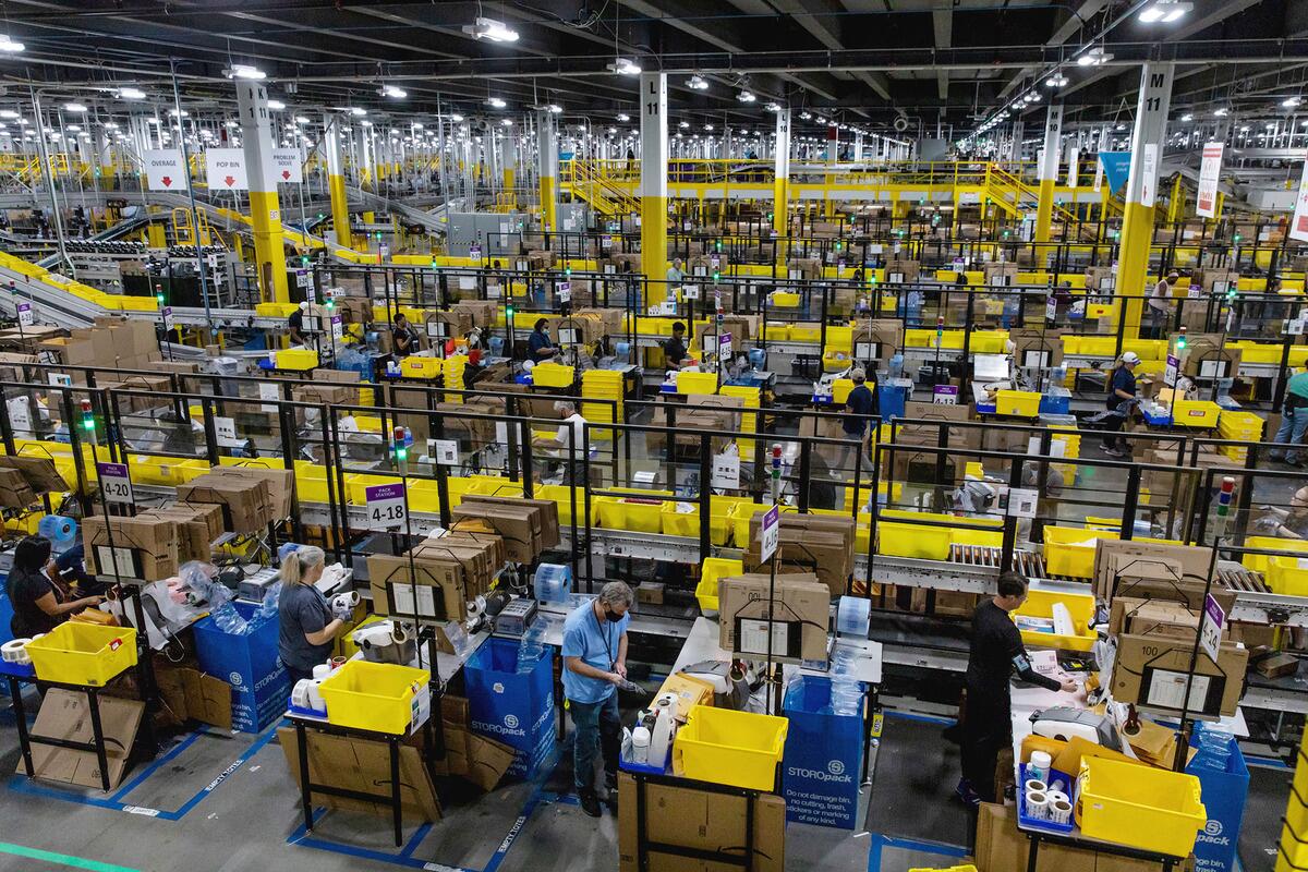 How Many Amazon Warehouses Are There