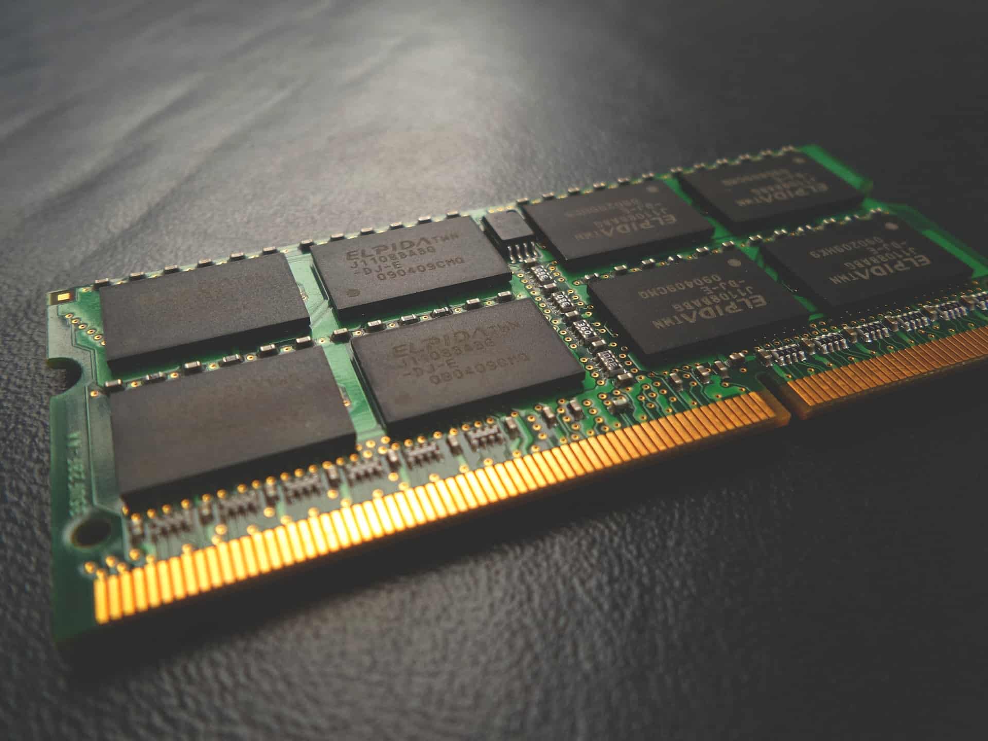 How Much Memory Should A Laptop Have