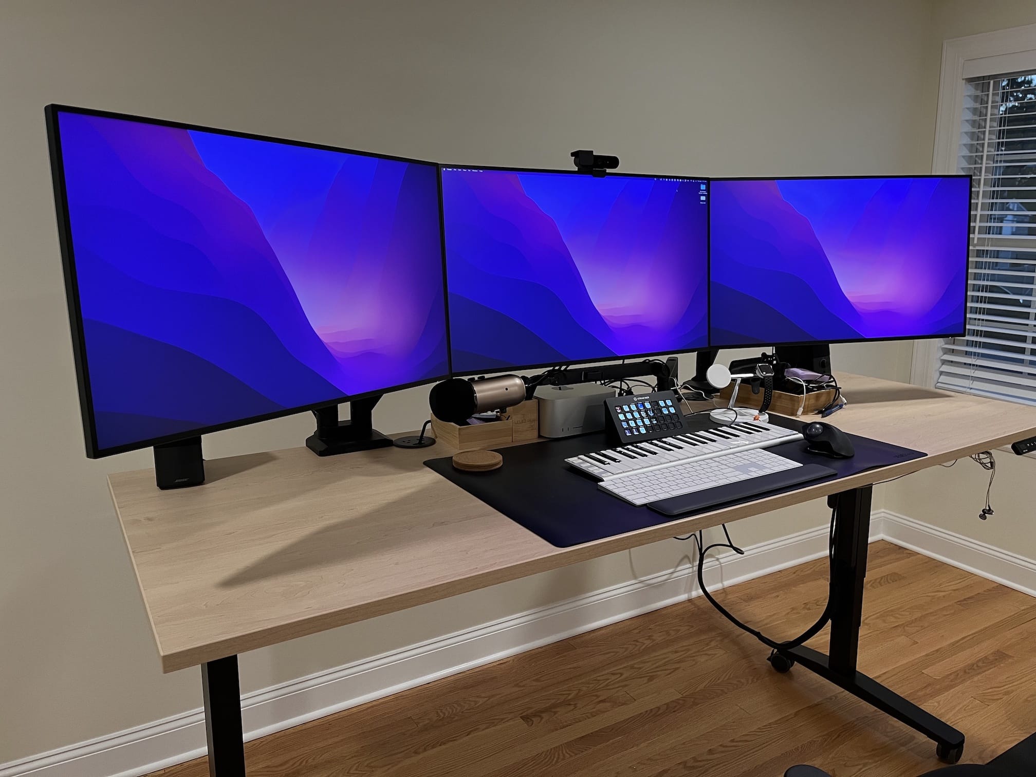 how-to-add-a-third-monitor