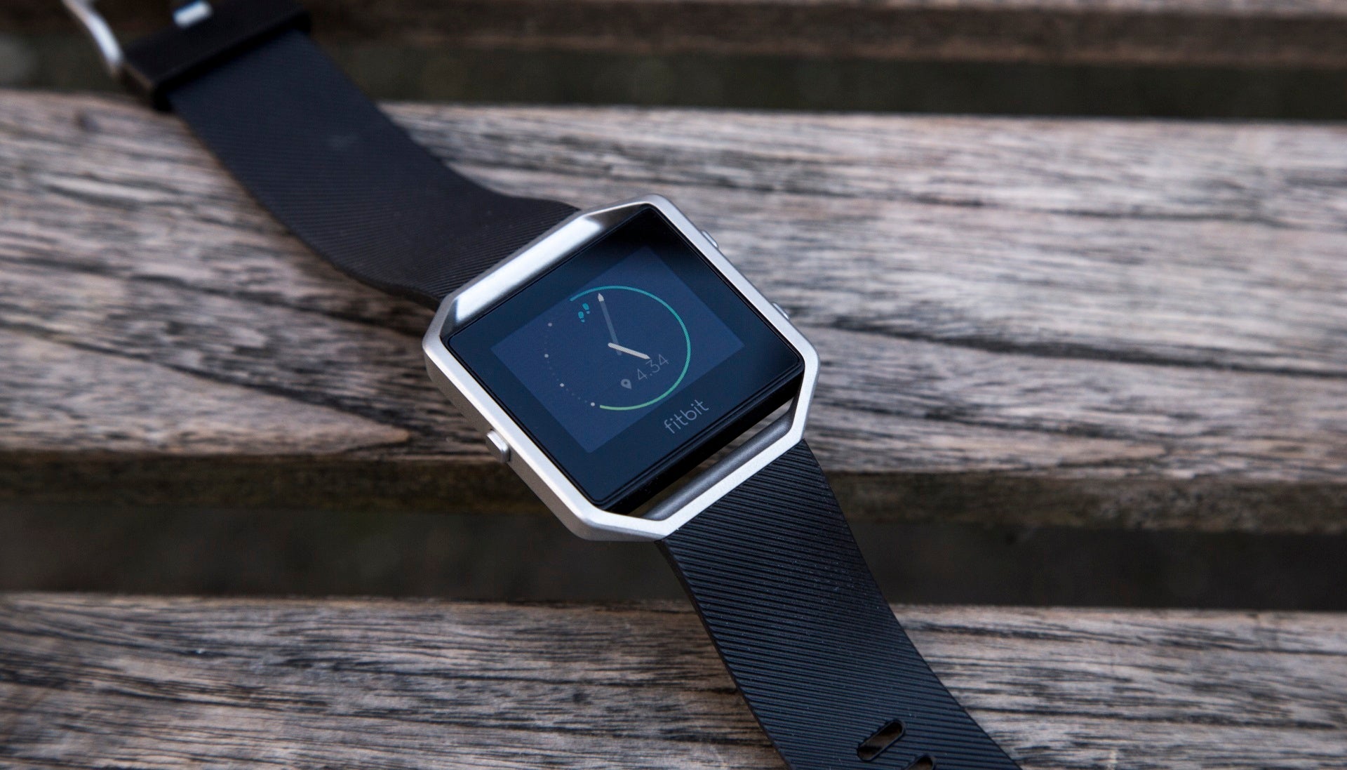 How To Change Band On Fitbit Blaze