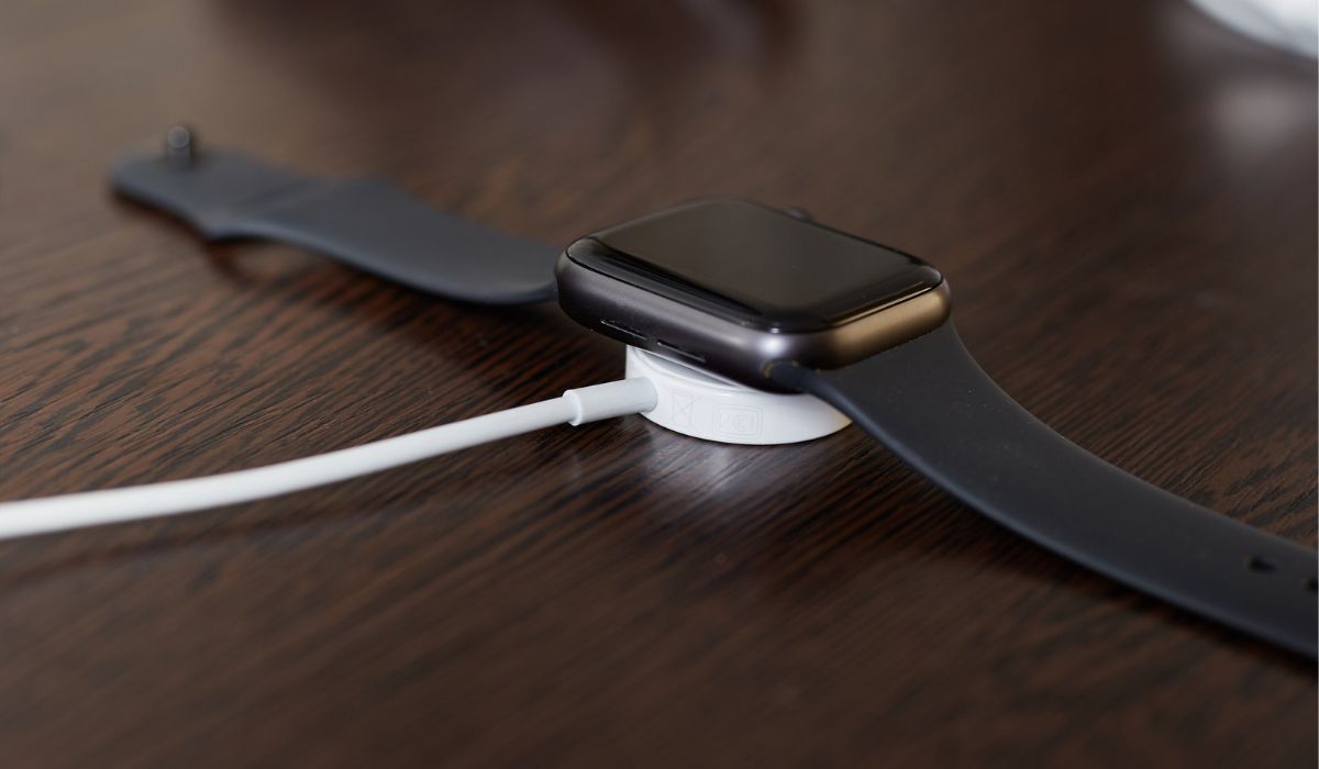 How To Charge A Smart Band