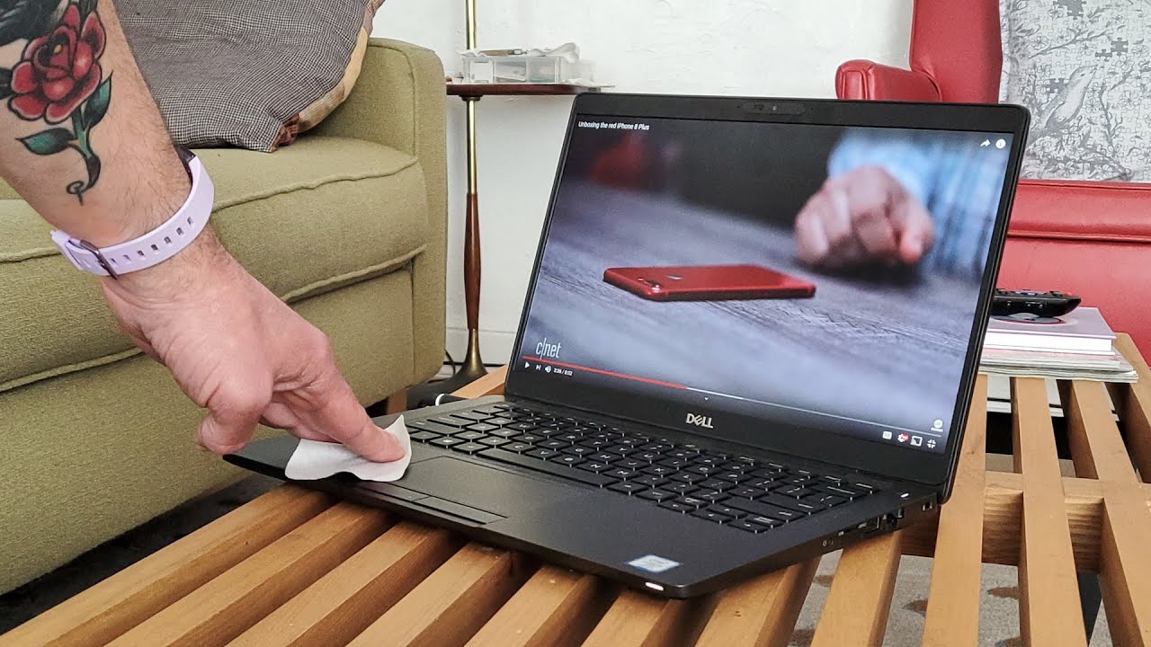 how-to-clean-a-laptop-touchpad