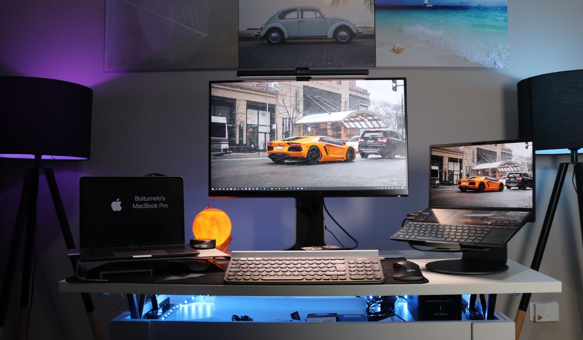 How To Connect Two Computers To A Single Monitor