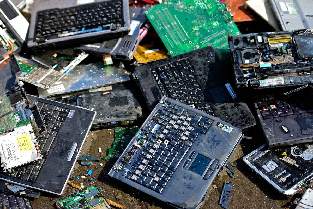 How To Dispose Of Broken Electronics