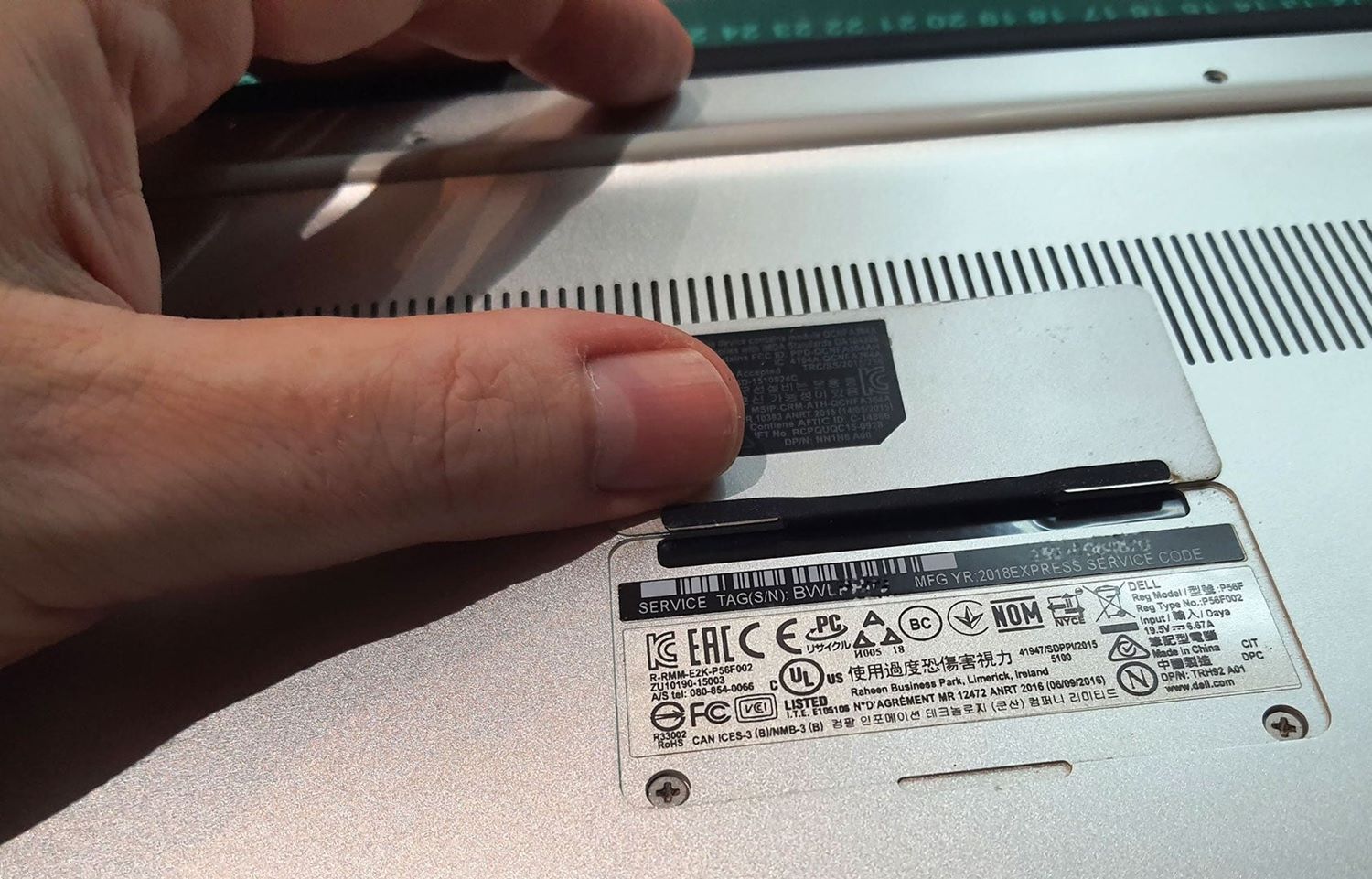 How To Get The Serial Number Of A Laptop