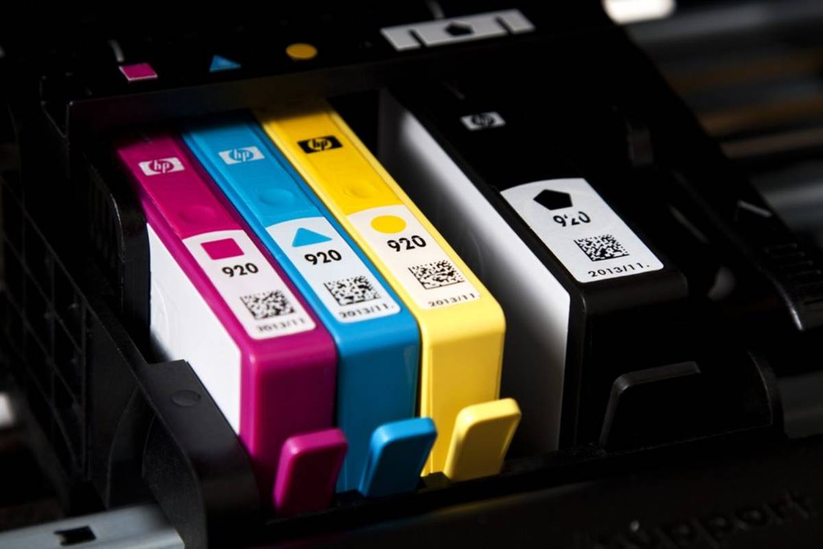 how-to-put-ink-in-hp-printer