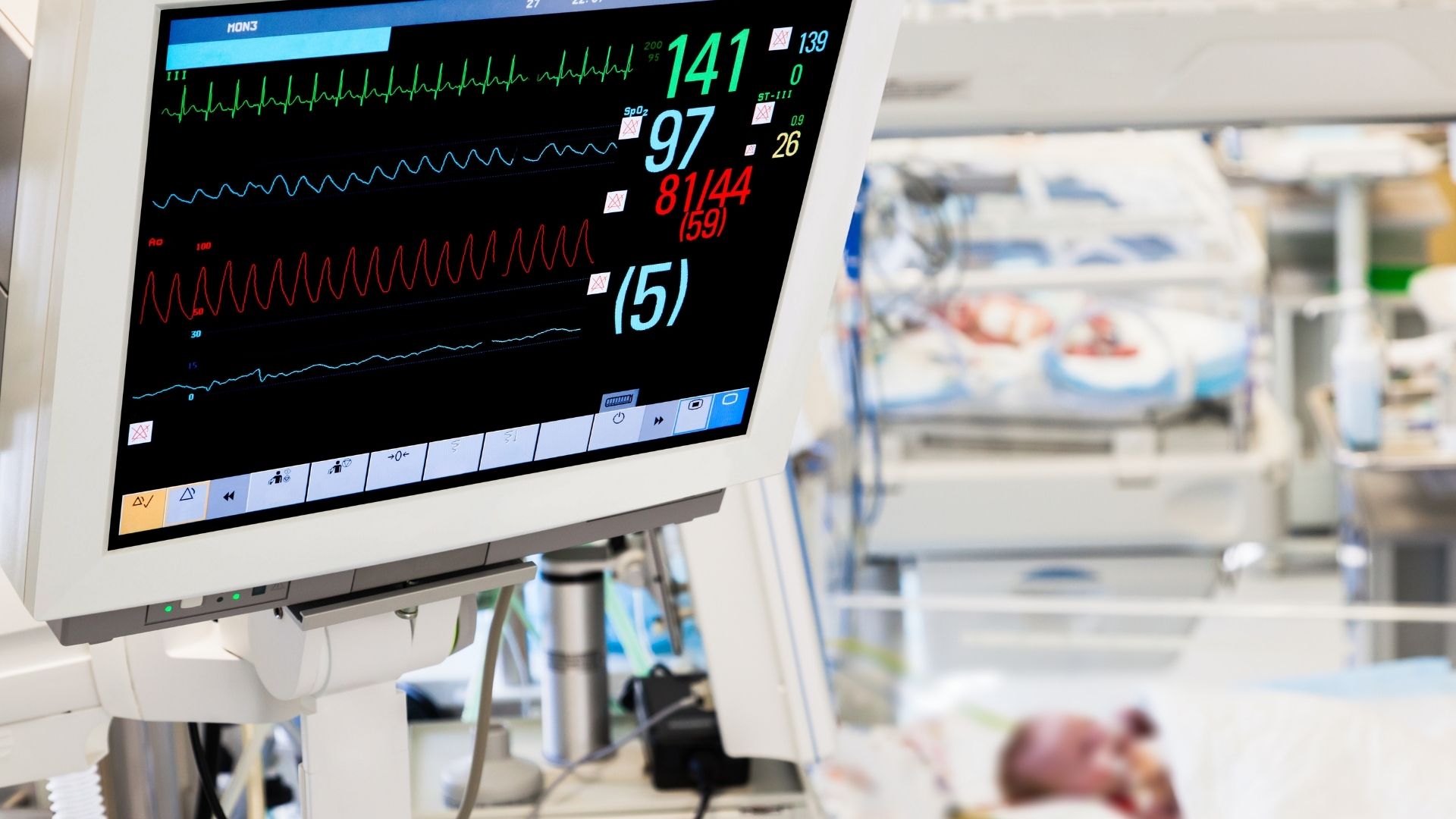 How To Read Monitor In Hospital