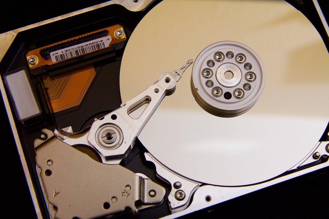 How To Remove A Hard Drive From A Desktop Computer