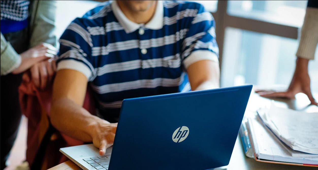 How To Screenshot On An HP Laptop Without A Print Screen Button