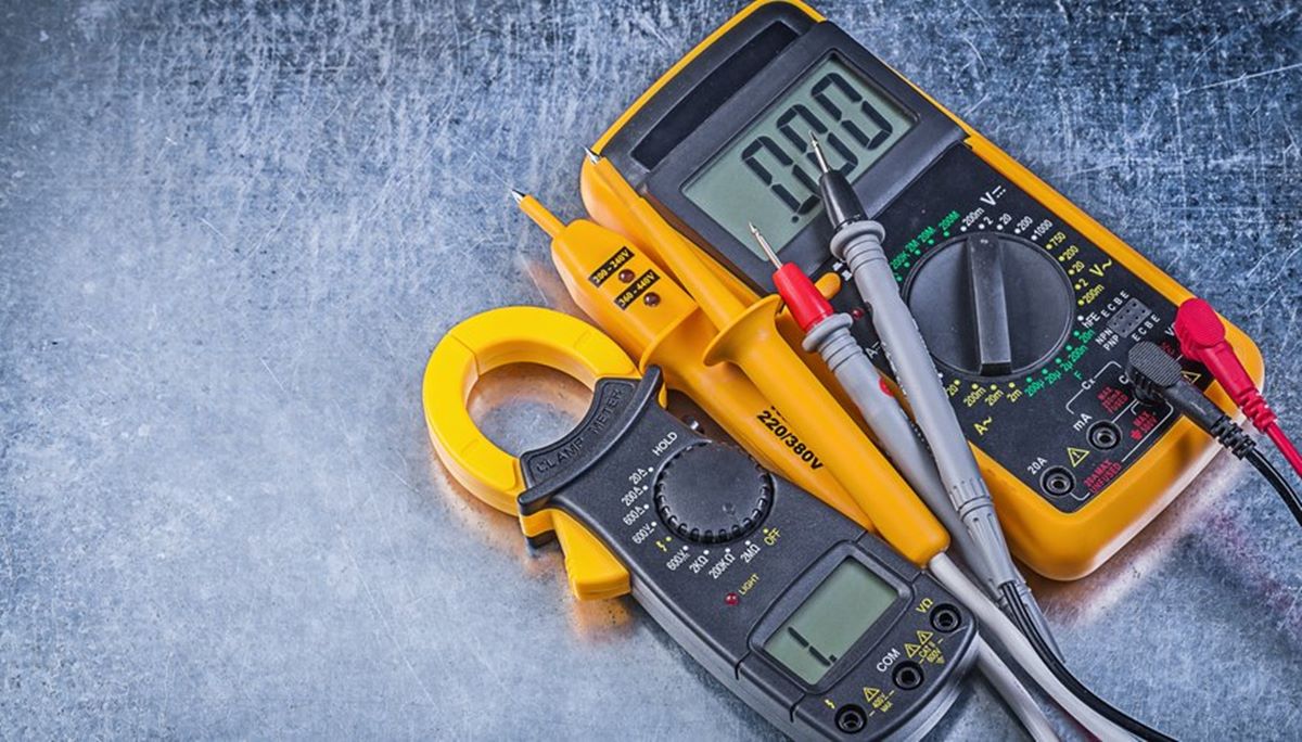 How To Use A Cen-Tech Digital Multimeter