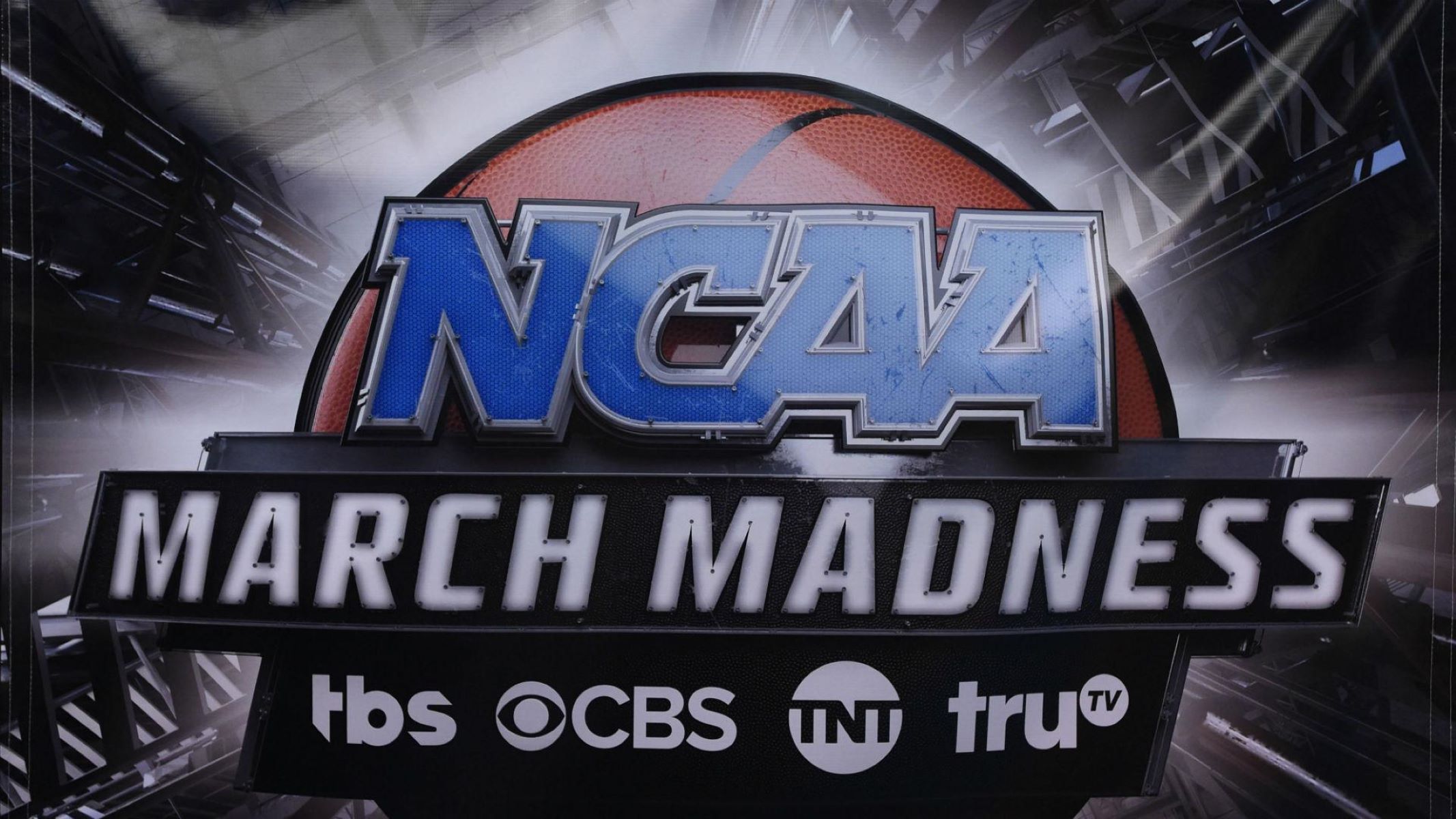 How To Watch March Madness On TBS