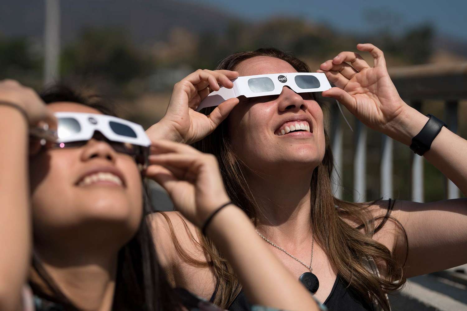 How To Watch The Eclipse Safely Without Glasses