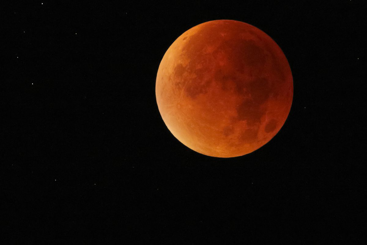 How To Watch The Lunar Eclipse