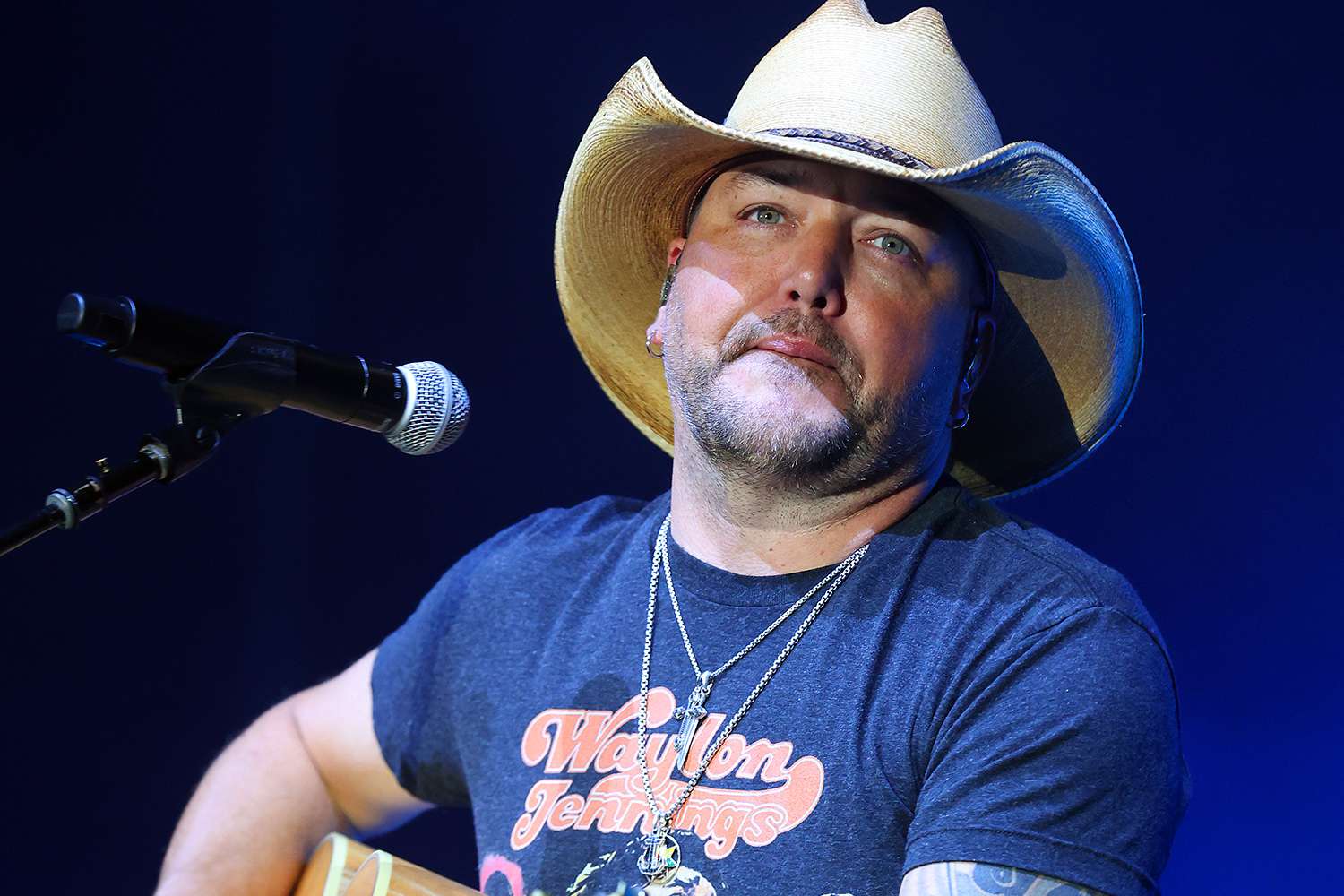 Jason Aldean’s ‘Try That In A Small Town’ Faces Criticism From Shooter Jennings