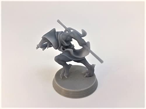 Kenku Miniature Figurine - Gray/Unpainted