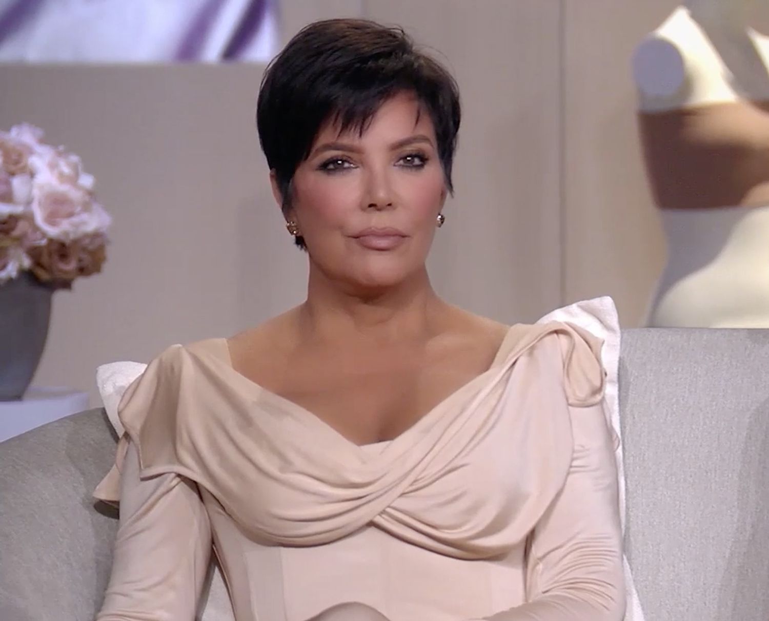 Kris Jenner’s Former “KUWTK” Home Hits The Market At A Whopping $8.9 Million