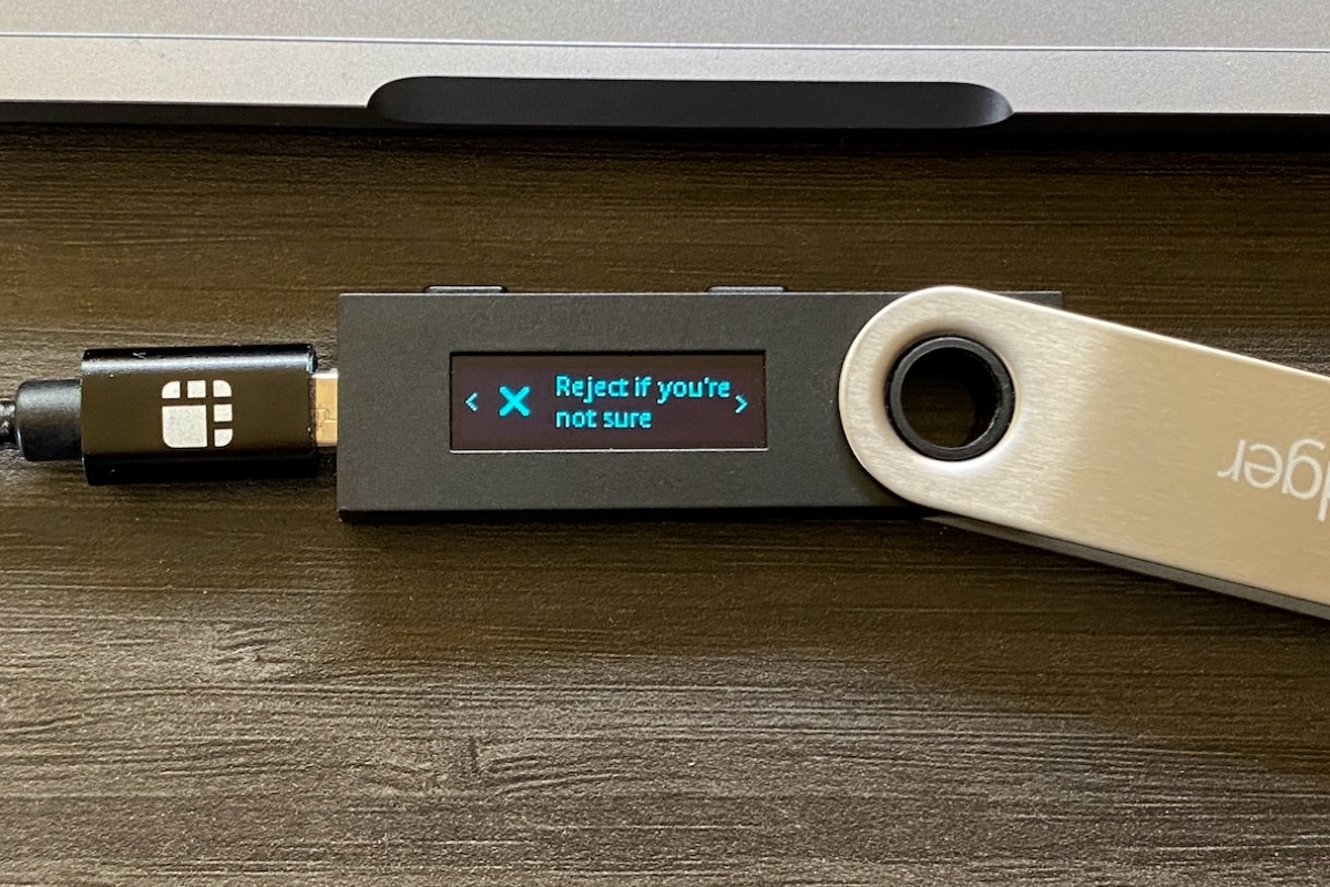 Ledger Nano S Wallet: Can You Close App When Transaction Is Unconfirmed