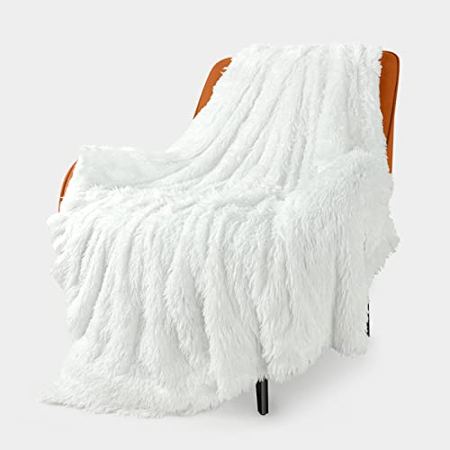 Luxurious and Versatile Faux Fur Throw Blanket