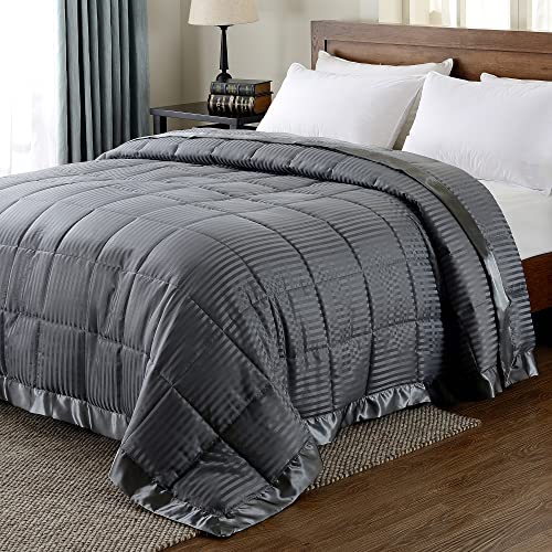 Luxury Lightweight Queen Down Alternative Blanket with Satin Trim