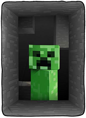 Minecraft Creeper Blanket