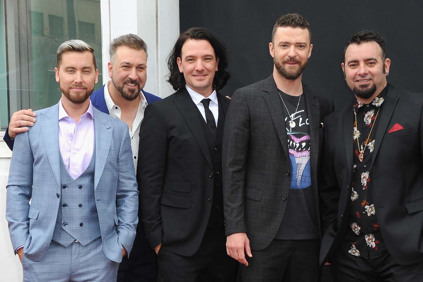 nsync-members-unite-for-trolls-mini-premiere-to-boost-movies-promotion