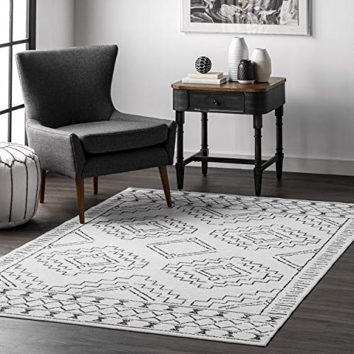 nuLOOM Noa Machine Washable Tribal Moroccan Accent Rug