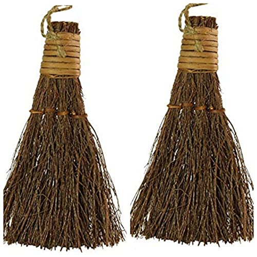 OTG Cinnamon Scented Mini Broom