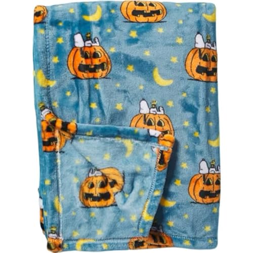 Peanuts Gang Snoopy Throw Blanket for Cozy Halloween Vibes