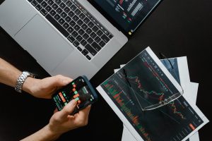 From Mobile Apps to AI Algorithms: Innovations in Trading Software