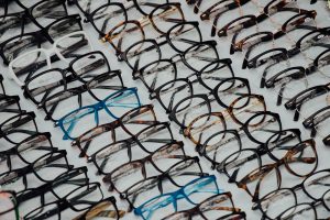 Your Comprehensive Guide To Eyeglass Lens Coating