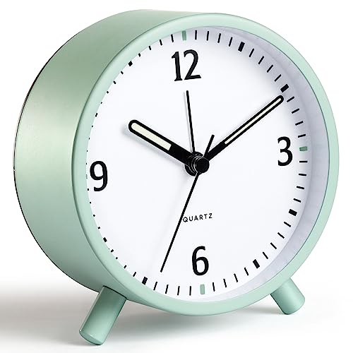 REVIMAL Analog Alarm Clock - Silent Retro Small Desk Clock
