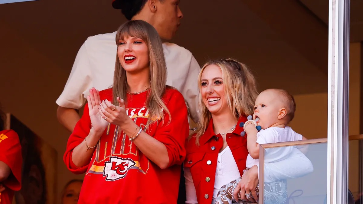 Taylor Swift Invites Chiefs WAGs For Watch Party At NYC Apartment