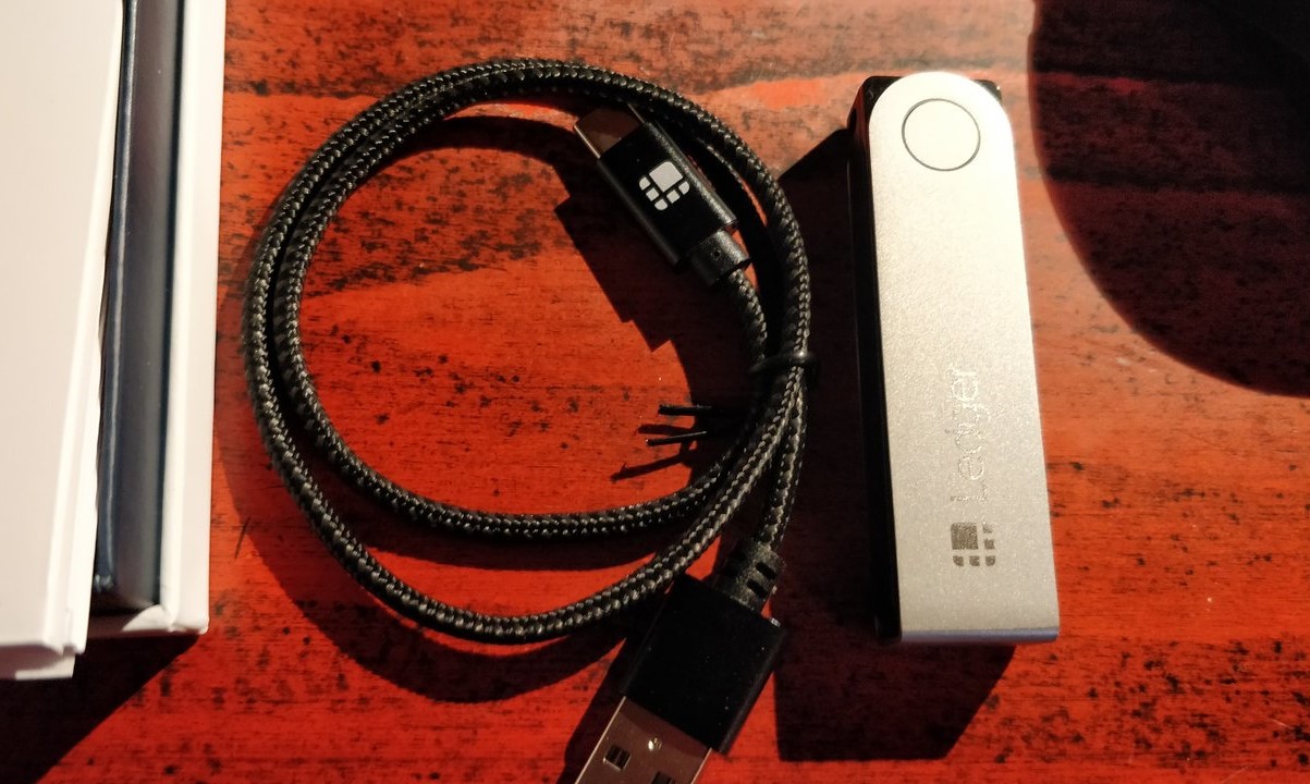 What Cable Does Ledger Nano S Require