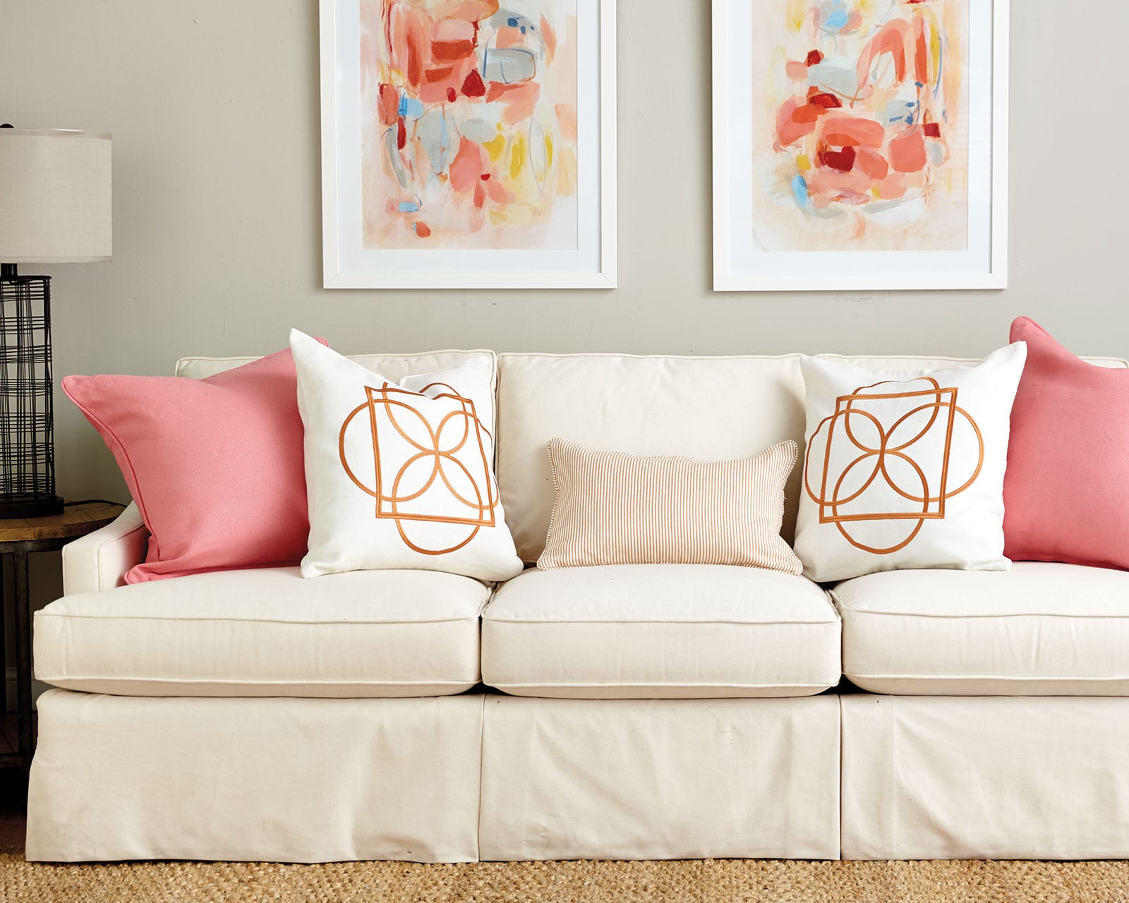 What Cushions Colour Go With Cream Sofa