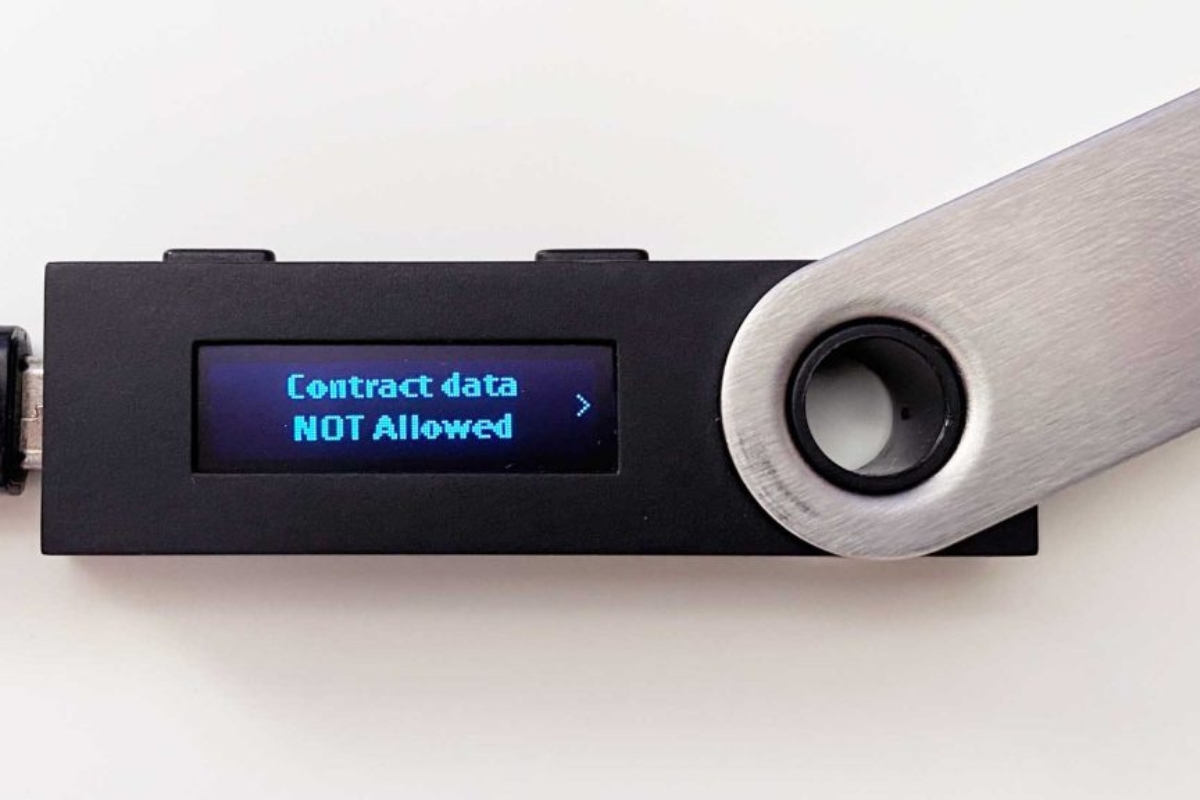What Is Contract Data On Ledger Nano S