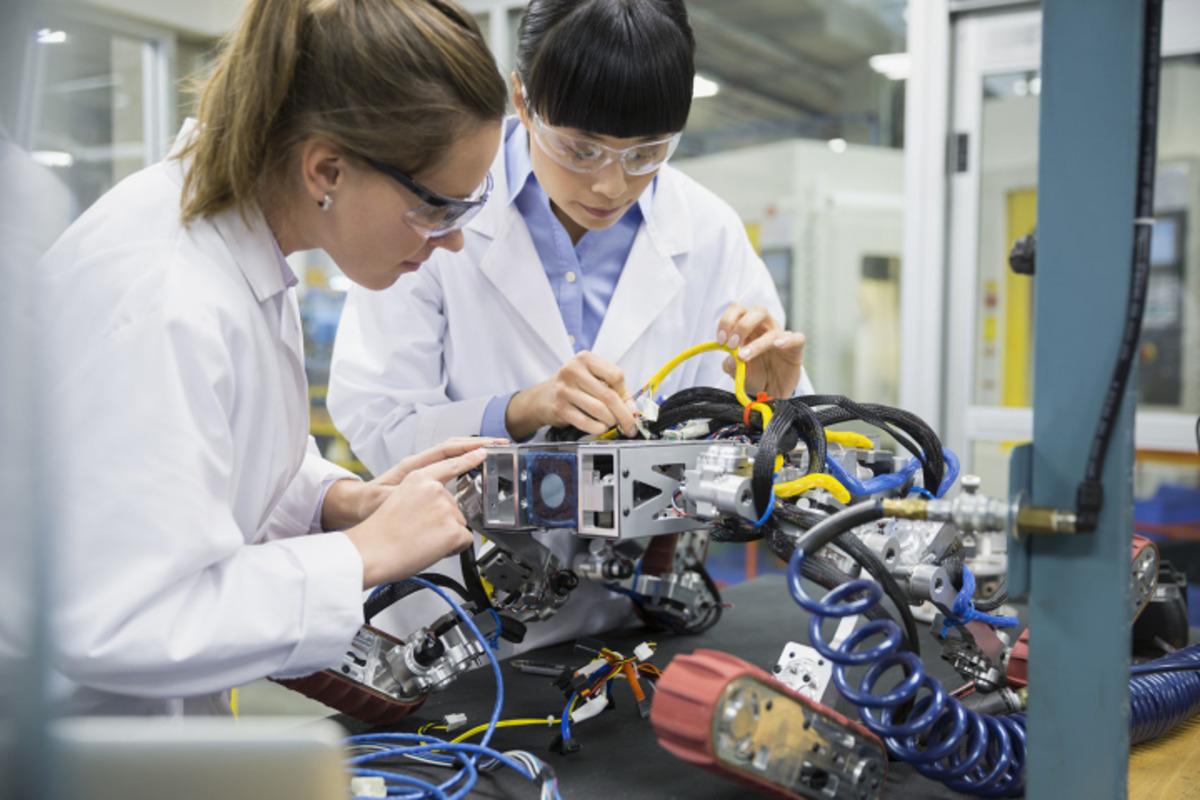 What Jobs Can You Get With An Electronics Engineering Degree