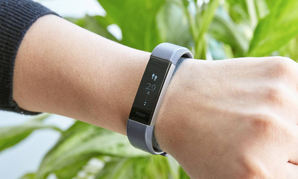 When Does Fitbit Alta Come Out