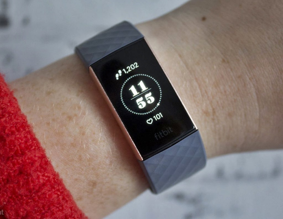 Which Is Better: Garmin Or Fitbit