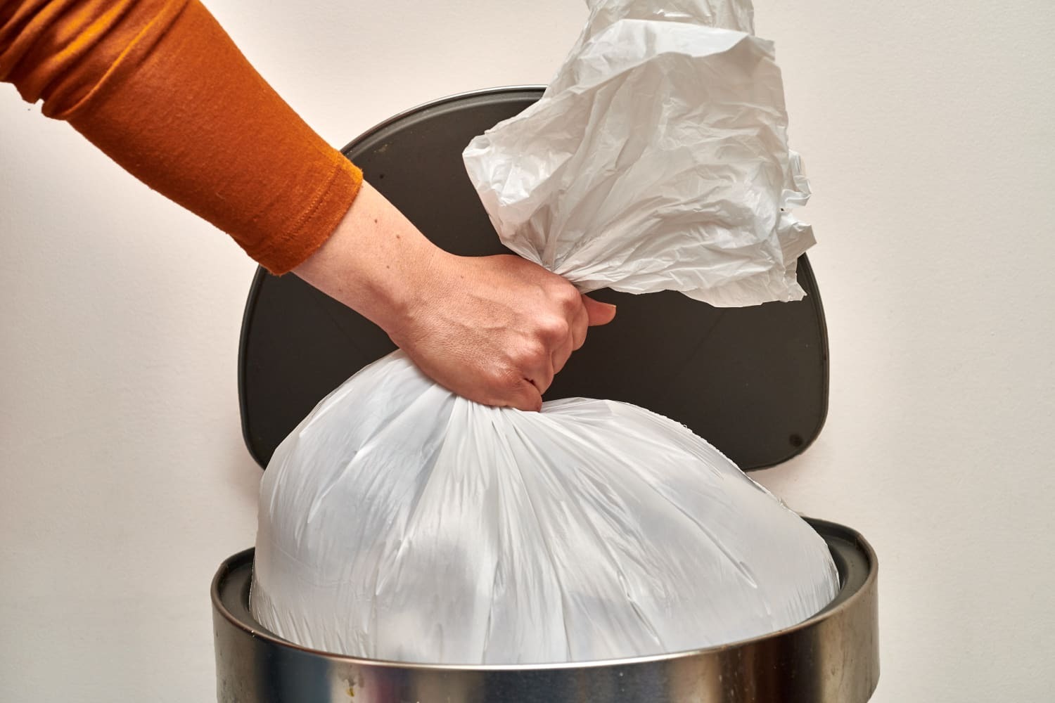 Reli. 8-10 Gallon Trash Bags Drawstring | 250 Count | 22x23 | 6, 8, 10 Gallon Drawstring Garbage Bags | White Trash Can Liners | Small - Medium