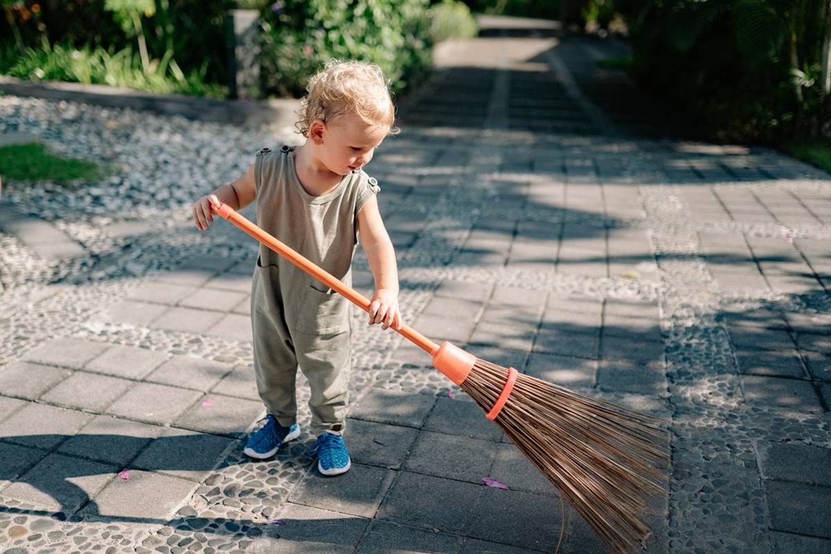 12 Best Broom For Kids for 2024