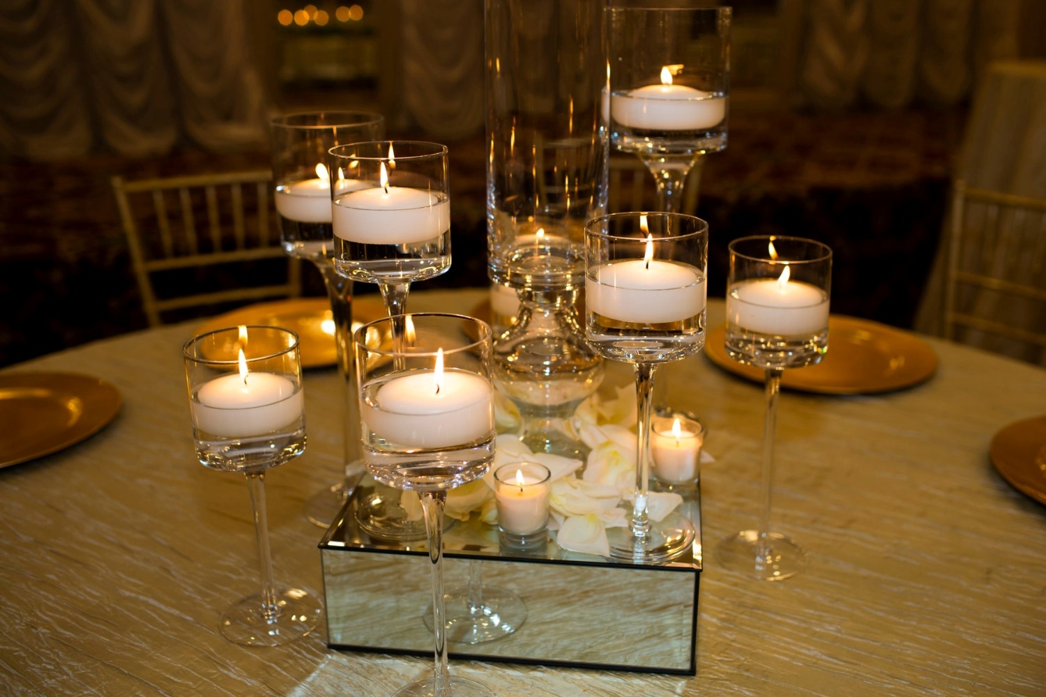 12-superior-glass-candle-holders-for-2023
