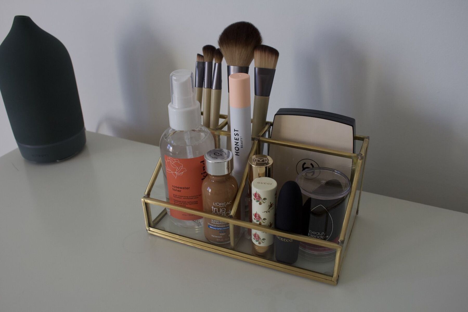 8 Incredible Makeup Caddy And Organizers for 2023