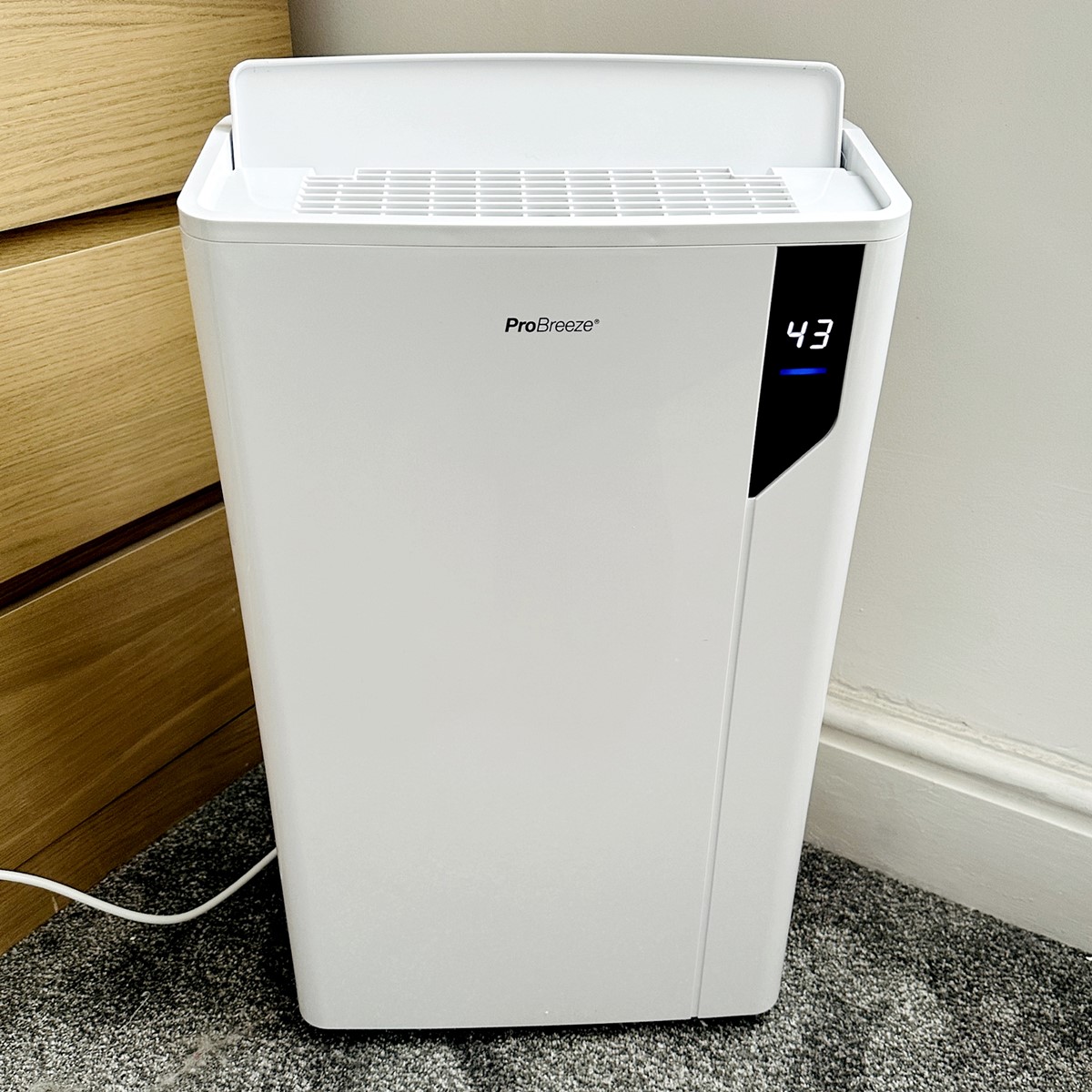  Pro Breeze 50 Pint Dehumidifier - 3,500 4,000 Sq Ft  Dehumidifiers for Home Large Room Basements with Humidity Sensor, Auto Shut  Off, Continuous Drainage Hose, Removes Moisture, Ideal for Basement