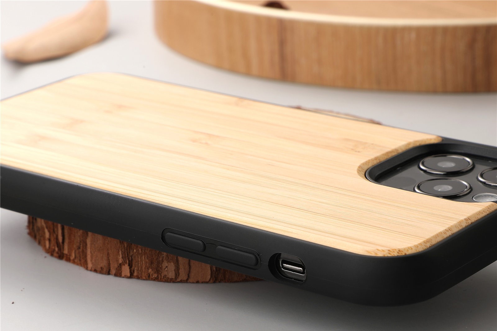 Crafting A Wood Cell Phone Case