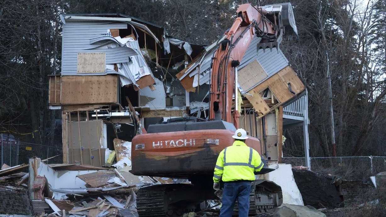 Demolition Of Infamous Idaho Murder House