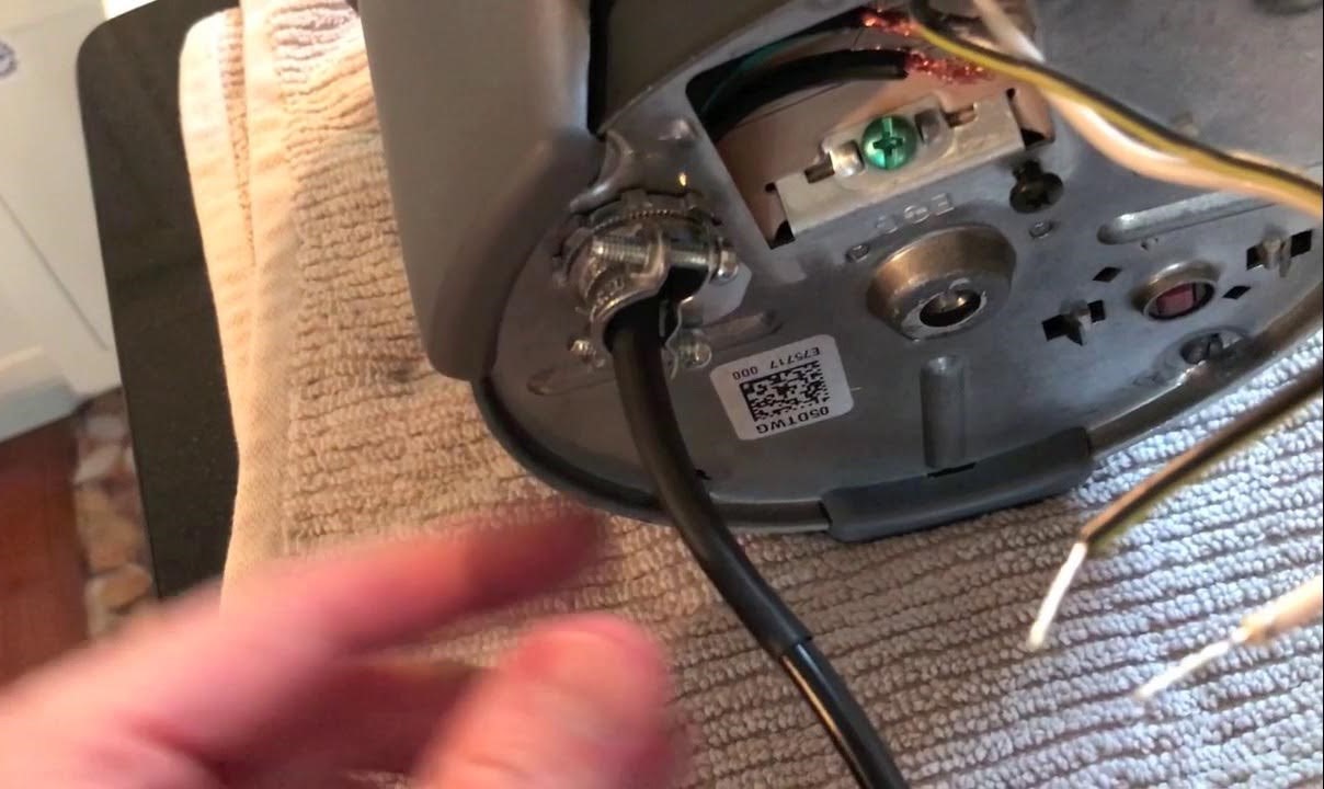 Determining the Size of a Cable Connector for Insinkerator CitizenSide