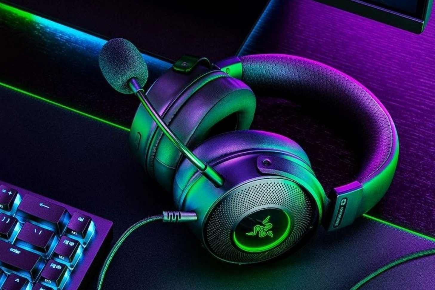 easy-steps-to-connect-razer-headset-to-pc
