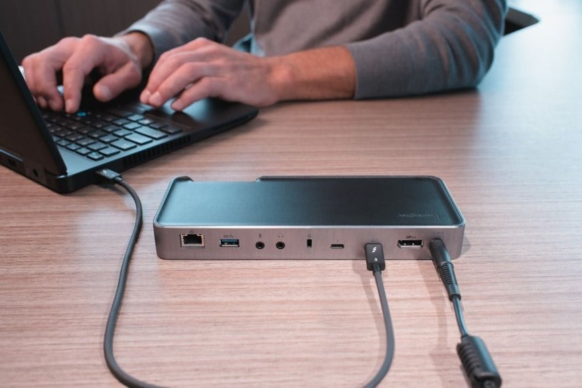 Efficient Connectivity: Using One Docking Station For Two Laptops