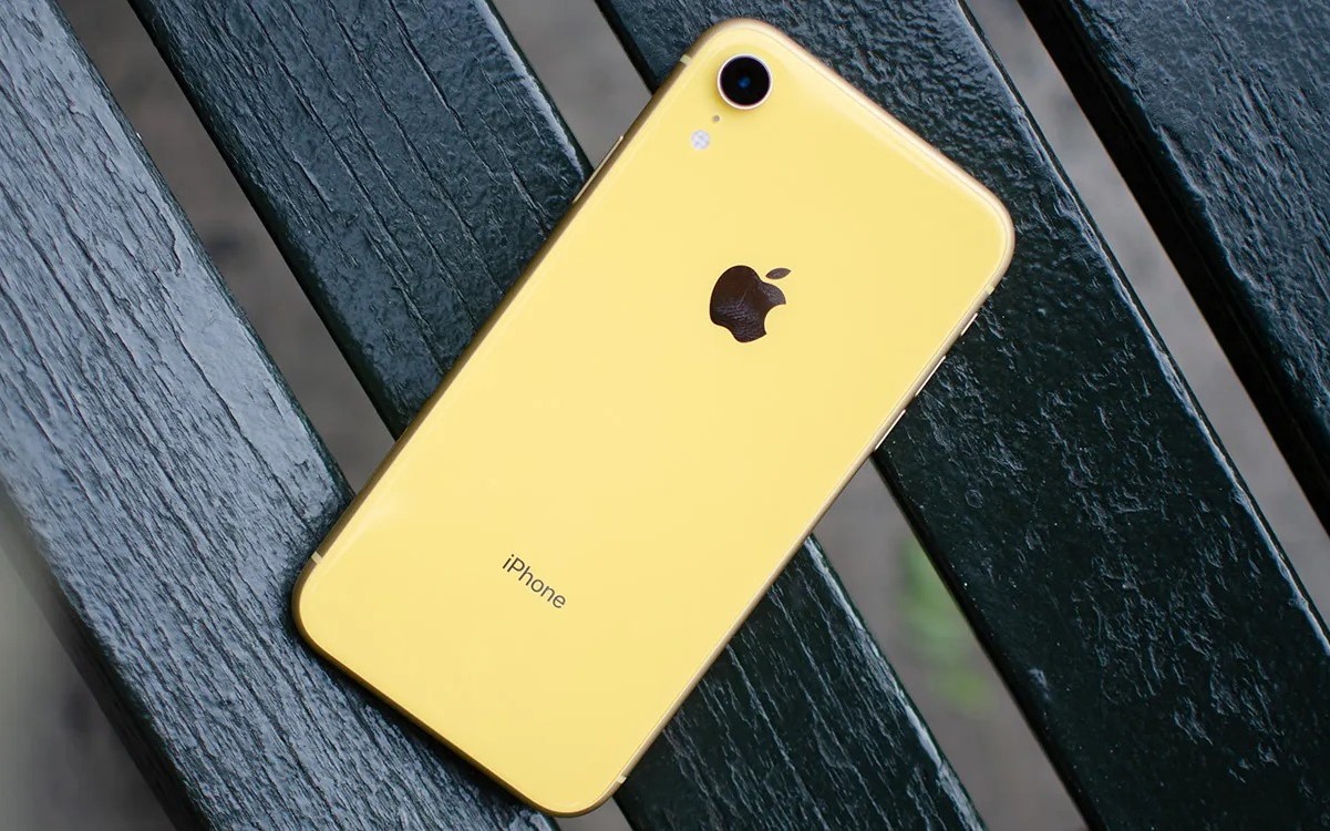 Finding The Right Size Case For Your IPhone XR